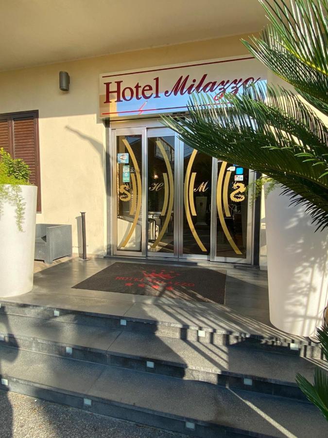 Hotel מילאצו מראה חיצוני תמונה