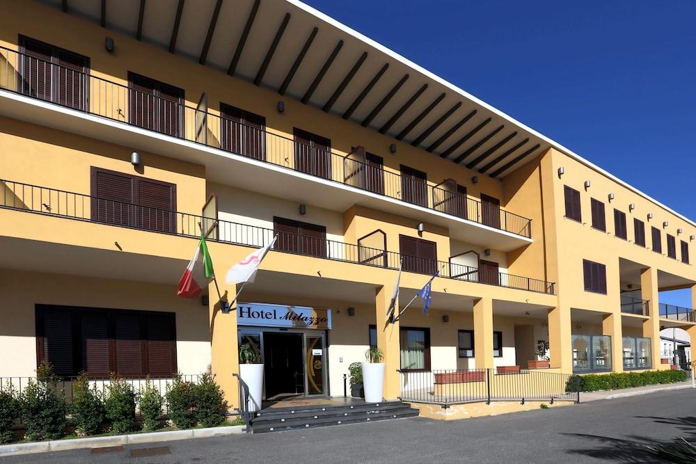 Hotel מילאצו מראה חיצוני תמונה
