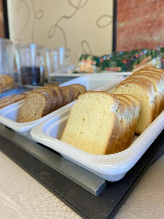 Hotel מילאצו מראה חיצוני תמונה