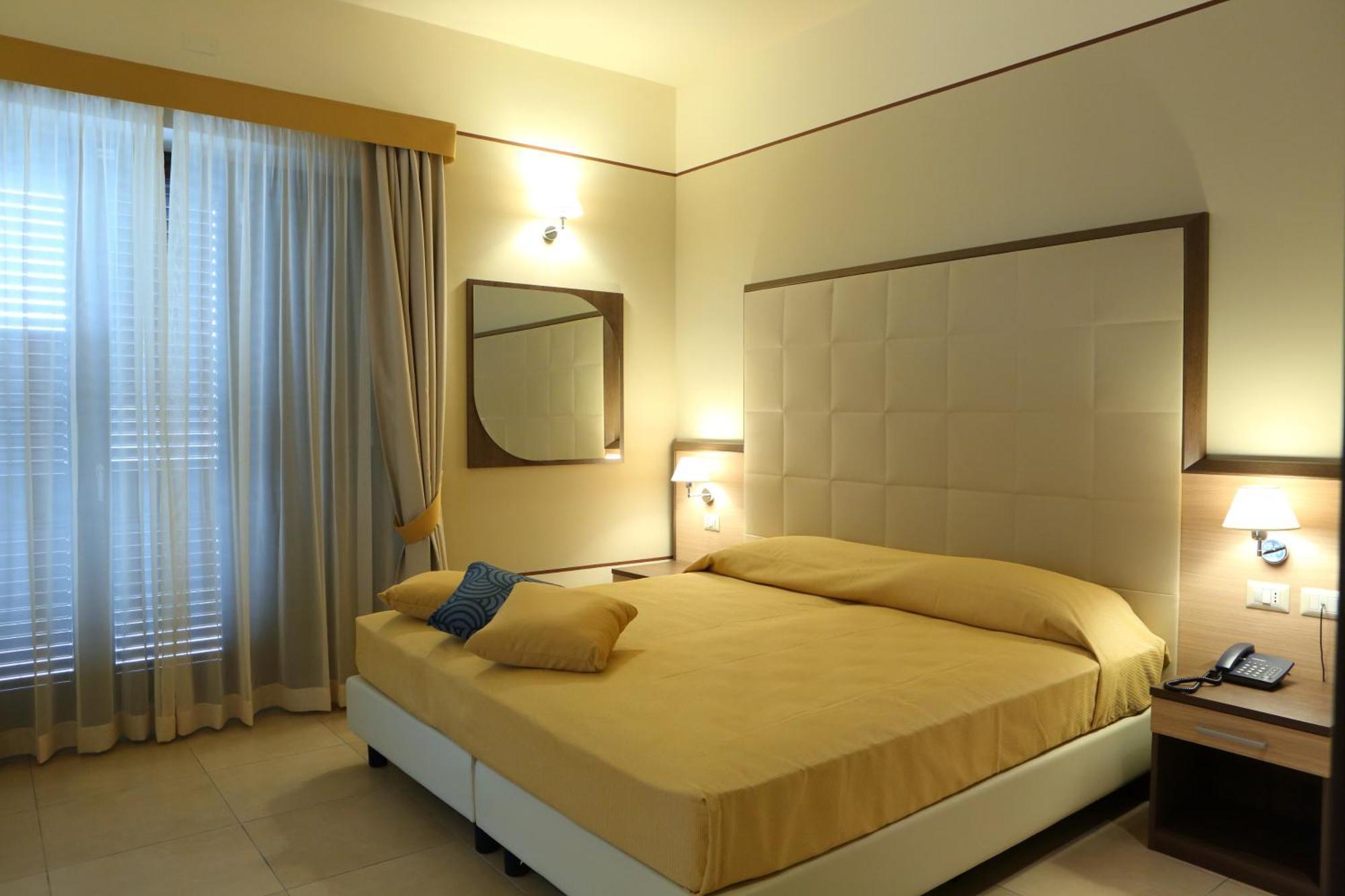 Hotel מילאצו מראה חיצוני תמונה