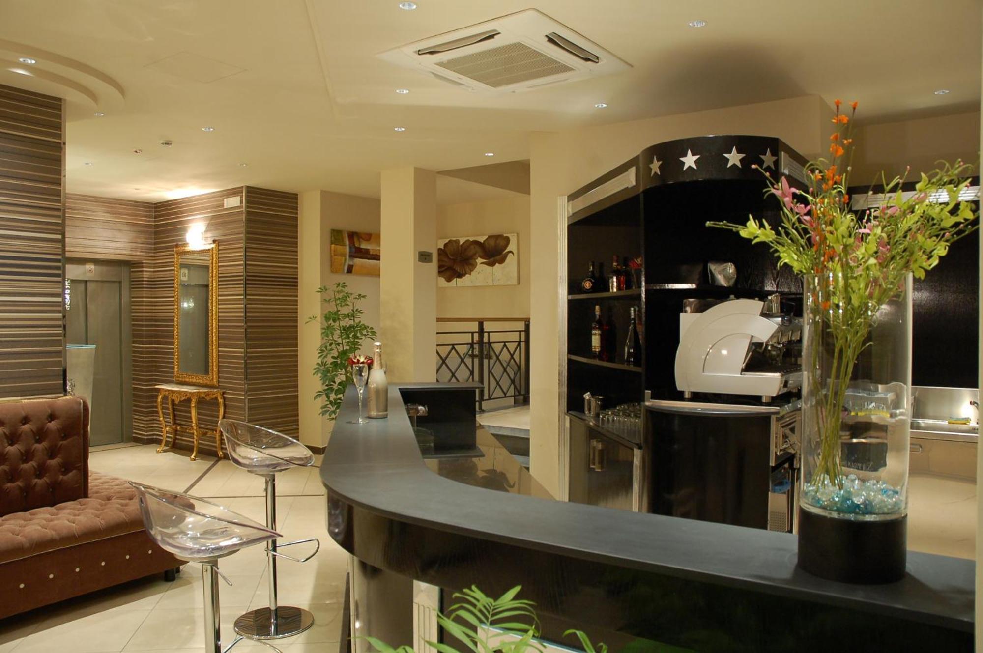 Hotel מילאצו מראה חיצוני תמונה