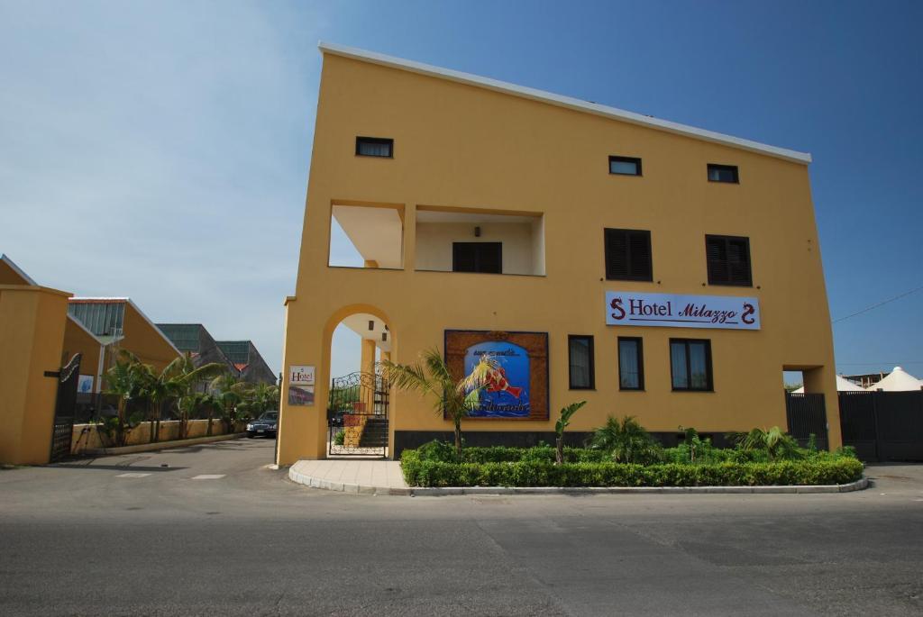 Hotel מילאצו מראה חיצוני תמונה